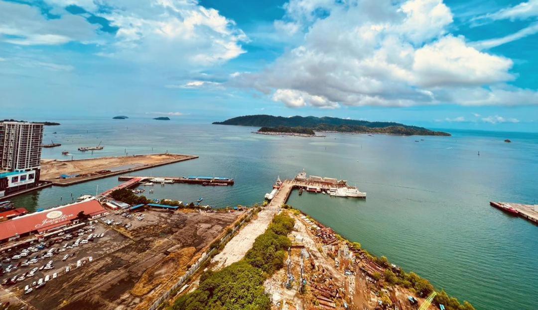 Апартаменты Winj Management At Jesselton Quay Кота-Кинабалу Экстерьер фото